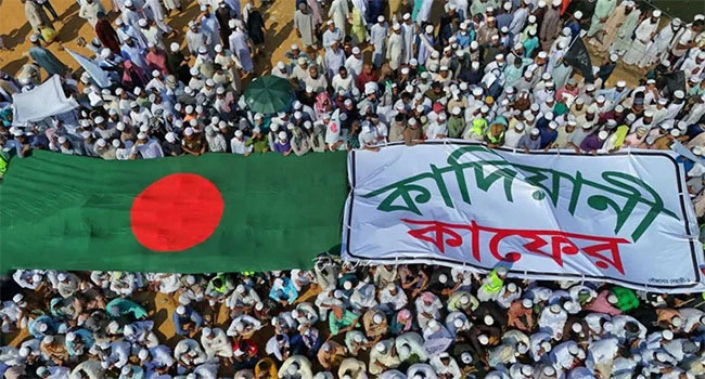 কাদিয়ানী, অমুসলিম